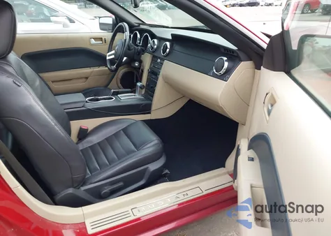 2008 Ford Mustang Gt Deluxe/Gt Premium from USA, damaged, VIN 1ZVHT85H085131870